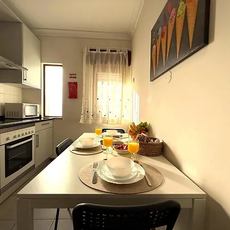 Apartment Aqua Plaza 2 Bedr Swimming Pool 5 Min To The Olhos de Agua (Albufeira)