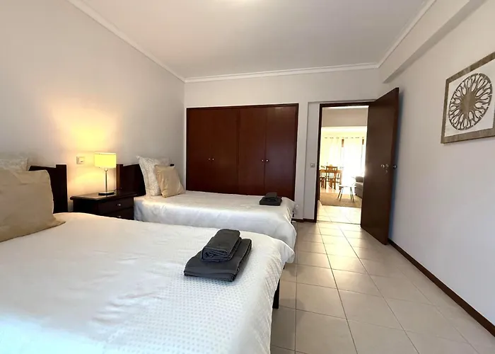 Aqua Plaza 2 Bedr Swimming Pool 5 Min To The Olhos de Agua (Albufeira)